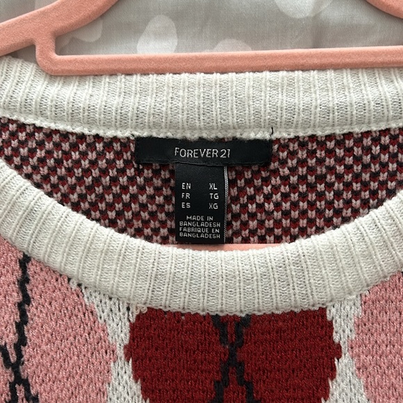 Forever 21 sweater ๐๐๐๐๐size XL - Picture 3 of 3